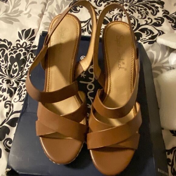 𝅺splendid wedge sandal - Picture 1 of 4